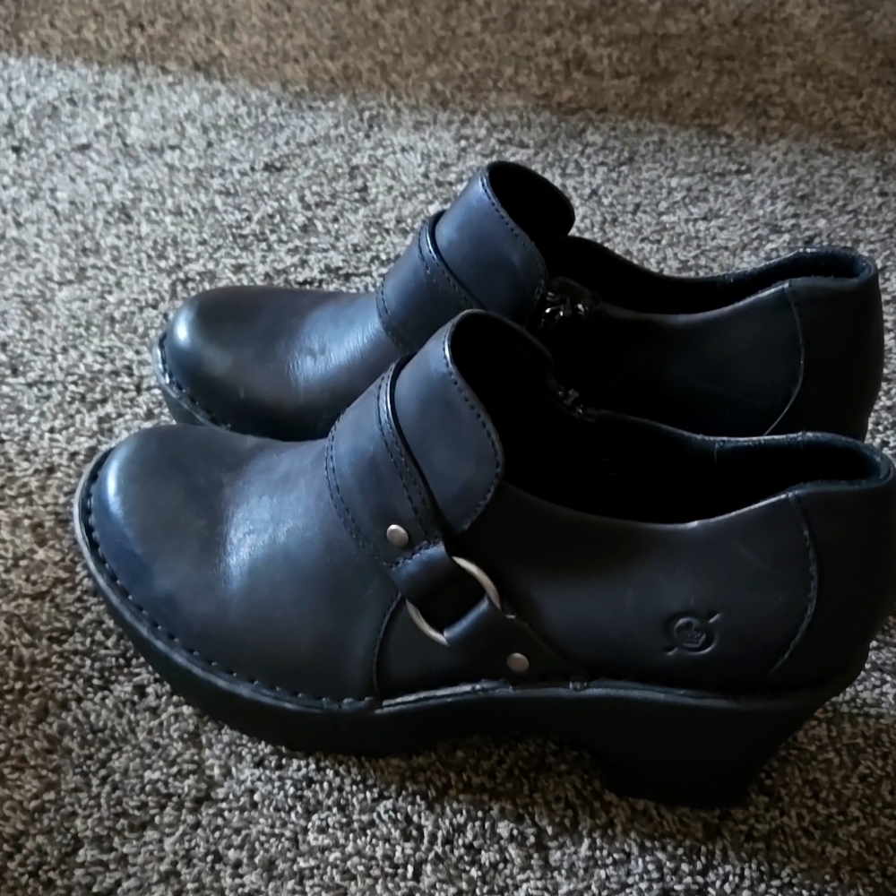 Born Black shoes